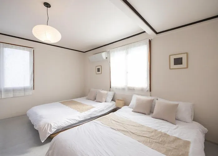 Opening January 2026, 5 Minutes On Foot From Station, Up To 20 People, 7qbed, Welcome Food 아파트