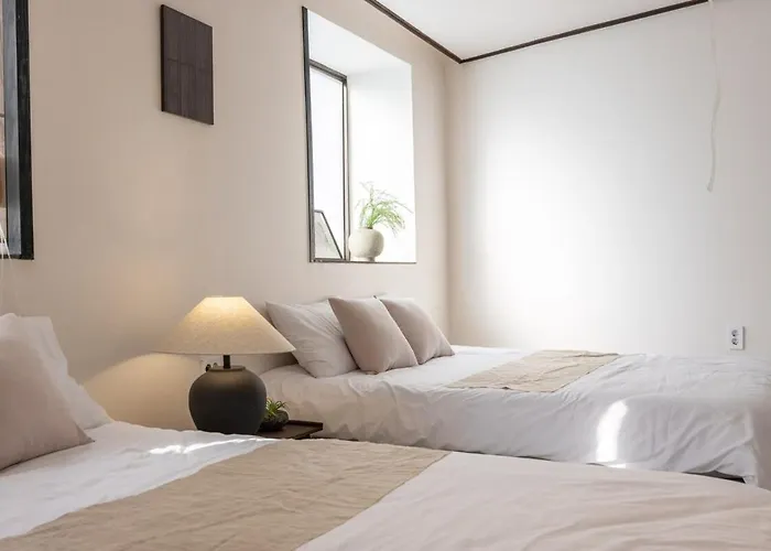 Opening January 2026, 5 Minutes On Foot From Station, Up To 20 People, 7qbed, Welcome Food 아파트 *