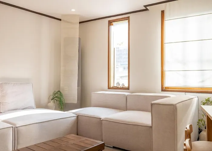 아파트 Opening January 2026, 5 Minutes On Foot From Station, Up To 20 People, 7qbed, Welcome Food 부산광역시
