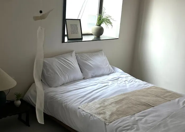 Opening January 2026, 5 Minutes On Foot From Station, Up To 20 People, 7qbed, Welcome Food 아파트 *