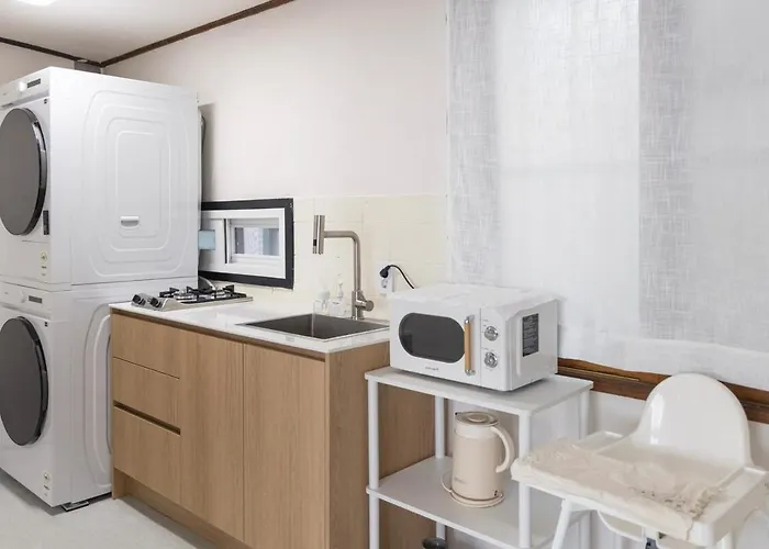 Opening January 2026, 5 Minutes On Foot From Station, Up To 20 People, 7qbed, Welcome Food *